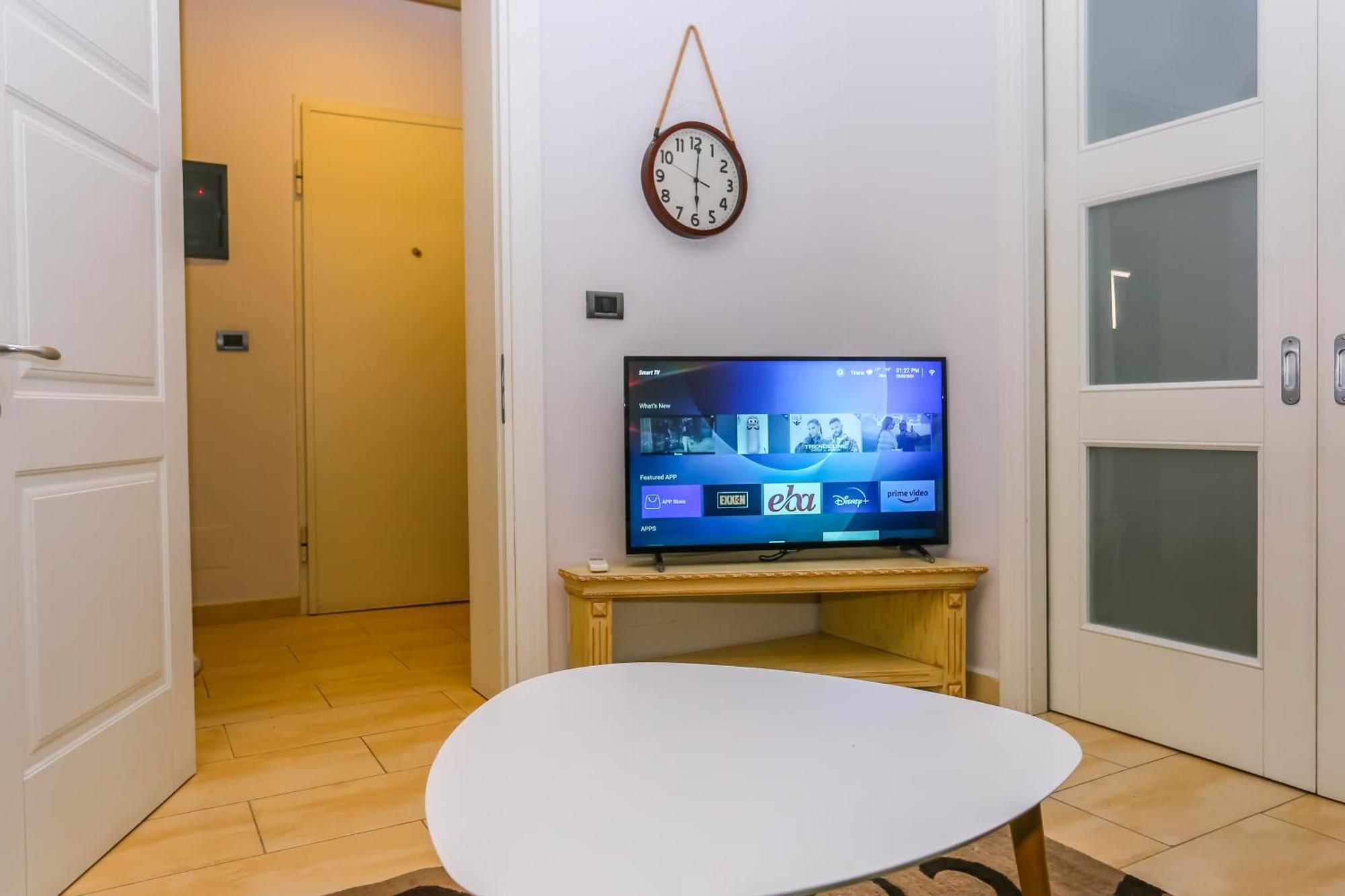 Viatirana By Shqiptrip Apartment Bagian luar foto